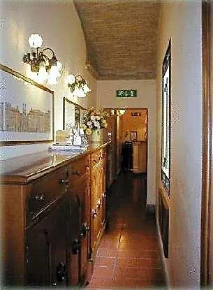 Hotel Panda 2*