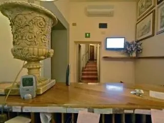 Panda Hotel 2*