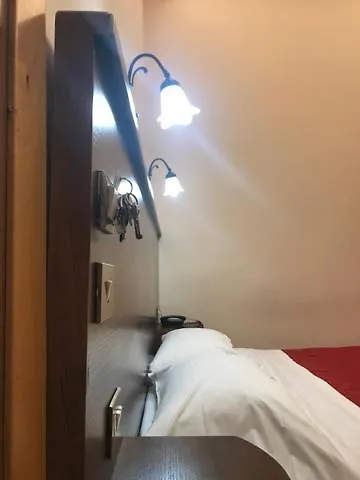 ホテル パンダ 2*